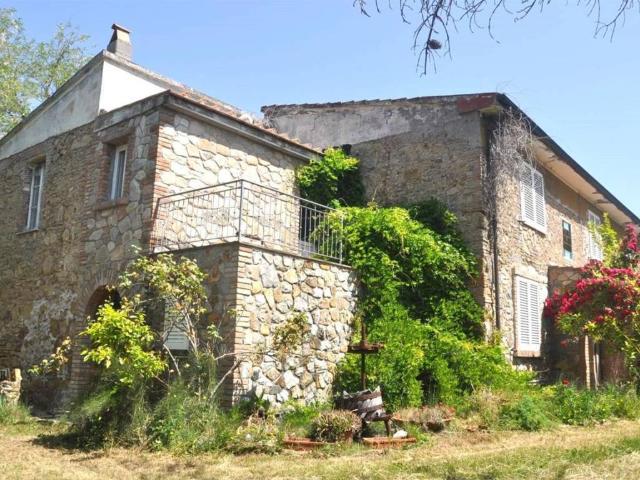 Rustico in vendita a Riparbella, Toscana