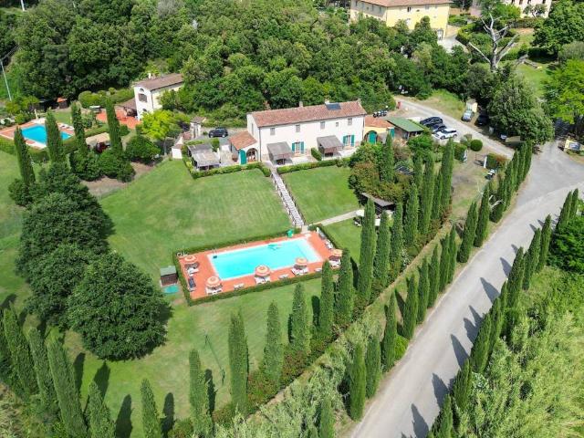 Rustico in vendita a Riparbella, Toscana