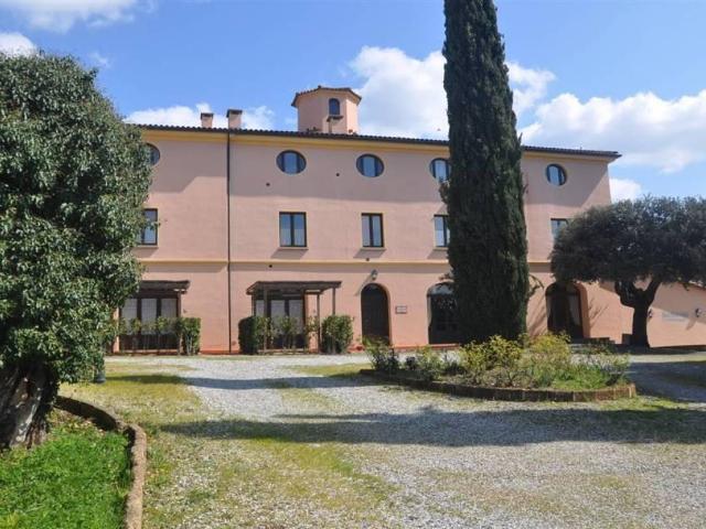 Rustico in vendita a Riparbella, Toscana