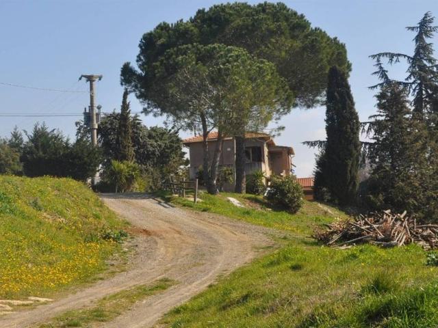Rustico in vendita a Riparbella, Toscana
