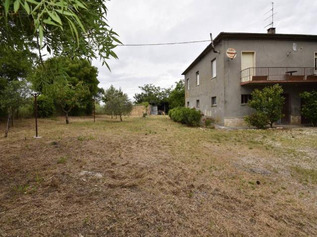 Rustico in vendita a Trivio, Ripatransone