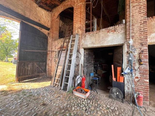 Rustico in vendita a Piemonte, Torino