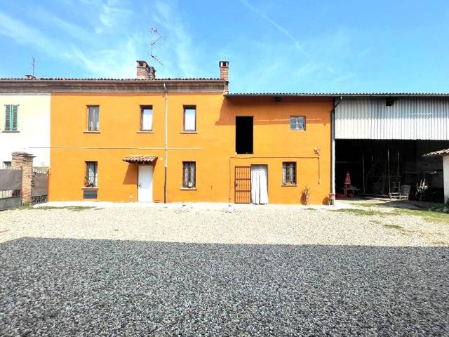 Rustico in vendita a Rivanazzano, Lombardia