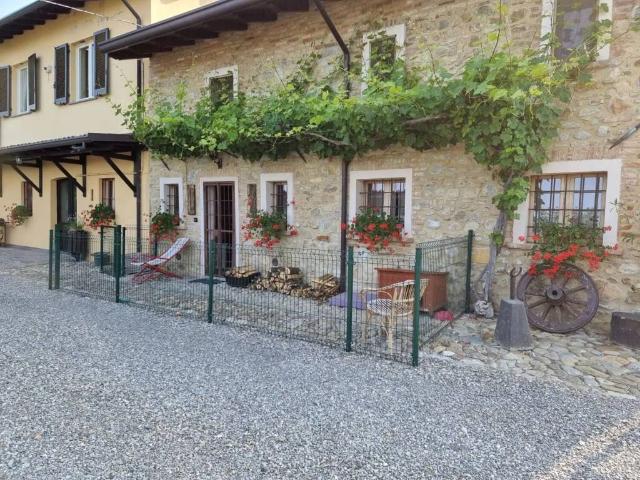 Rustico in vendita a Rivanazzano, Lombardia