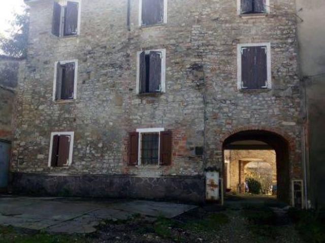 Rustico in vendita a Denavolo, Travo
