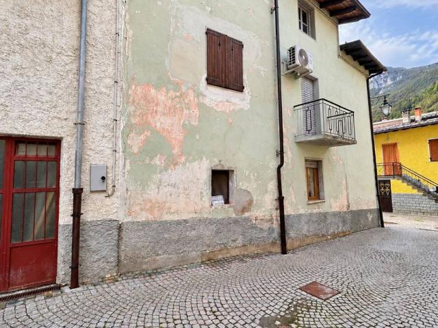 Rustico in vendita a Chiotti, Roaschia