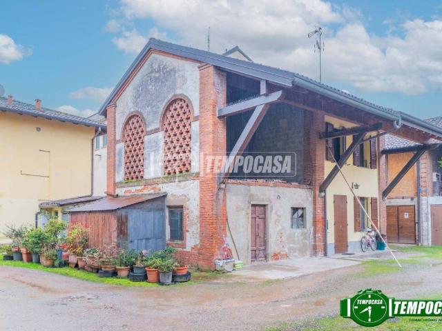 Rustico in vendita a Robecco Sul Naviglio, Lombardia