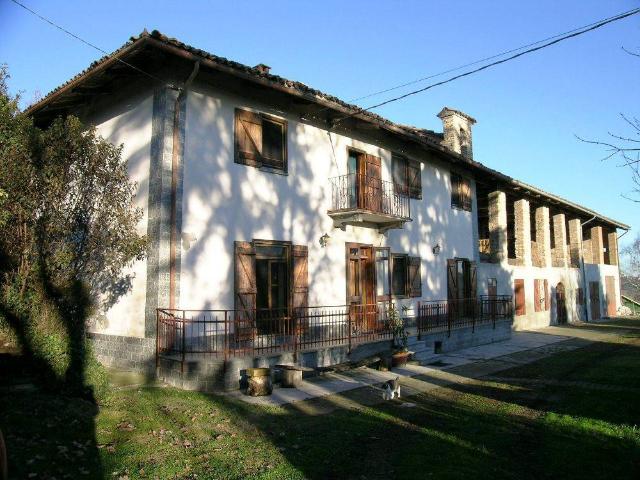 Rustico in vendita a Piemonte, Asti