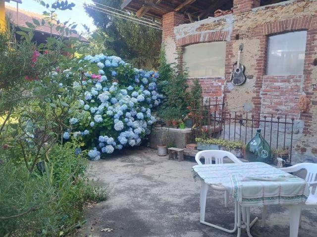 Rustico in vendita a Unione Montana di Comuni delle Valli di Lanzo, Ceronda e Casternone, Piemonte