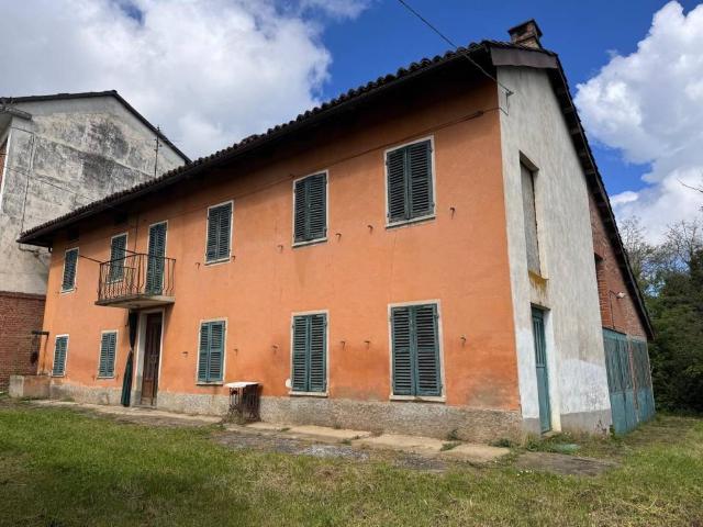 Rustico in vendita a Piemonte, Asti
