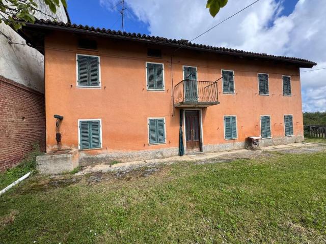 Rustico in vendita a Piemonte, Asti