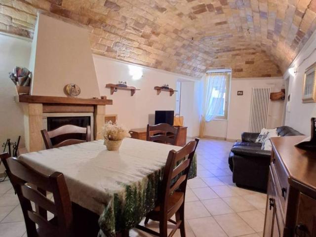 Rustico in vendita a Rocca Pia, Abruzzo
