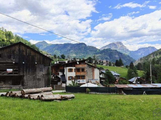 Rustico in vendita a Rocca Pietore, Veneto