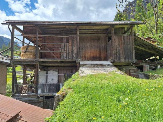 Rustico in vendita a Rocca Pietore, Veneto