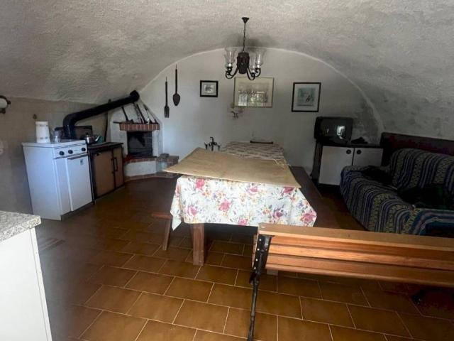 Rustico in vendita a Piemonte, Cuneo