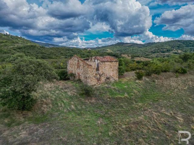 Rustico in vendita a Unione dei Comuni Montani Amiata Grossetana, Roccalbegna