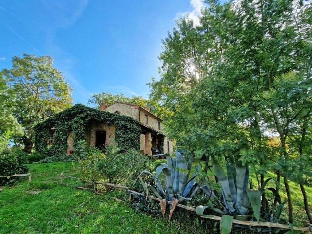 Rustico in vendita a Unione dei Comuni Montani Amiata Grossetana, Roccalbegna
