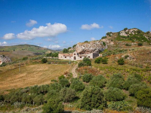 Rustico in vendita a Roccapalumba, Sicilia