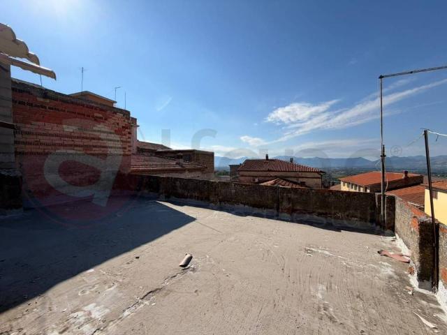 Rustico in vendita a Roccasecca, Frosinone