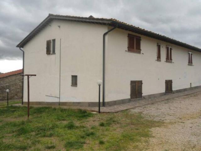 Rustico in vendita a Roccastrada, Toscana