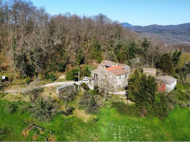 Rustico in vendita a Roccastrada, Toscana