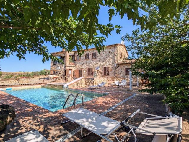 Rustico in vendita a Roccastrada, Toscana