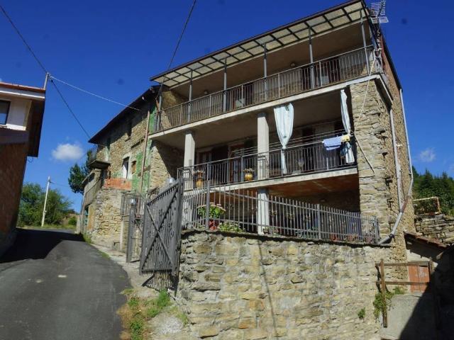 Rustico in vendita a Piemonte, Asti