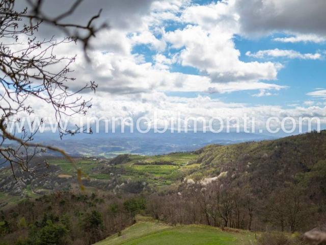 Rustico in vendita a Piemonte, Asti