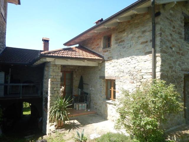 Rustico in vendita a Piemonte, Asti
