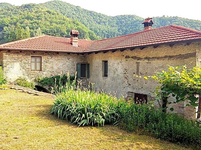 Rustico in vendita a Piemonte, Asti