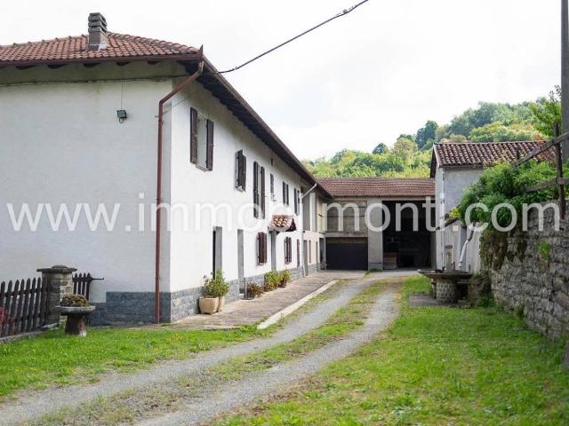 Rustico in vendita a Piemonte, Asti