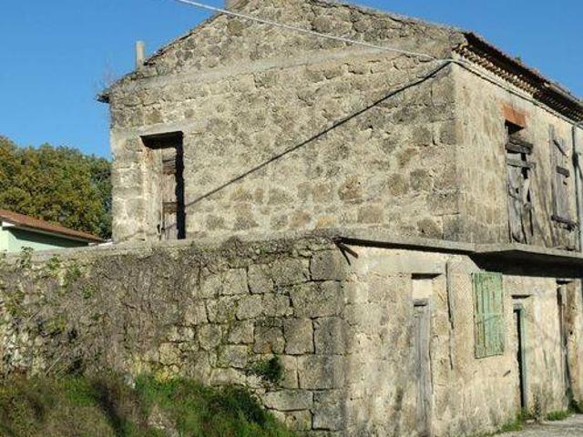 Rustico in vendita a Rocchetta A Volturno, Molise