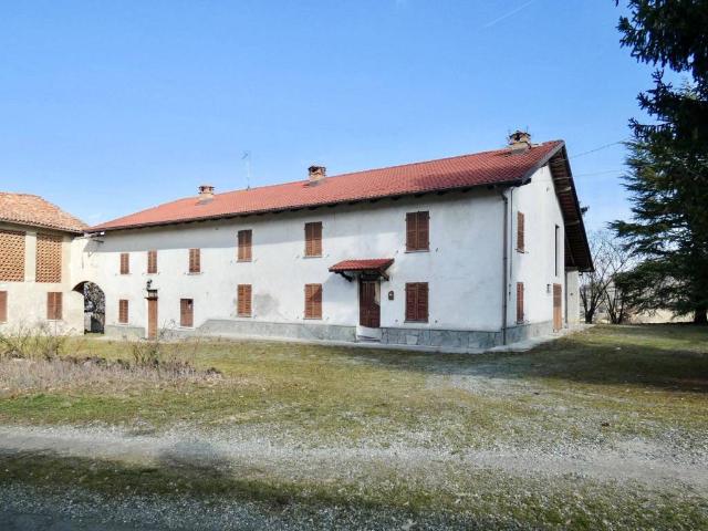 Rustico in vendita a Piemonte, Asti