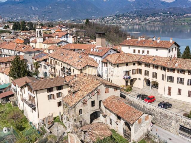 Rustico in vendita a Rogeno, Lombardia