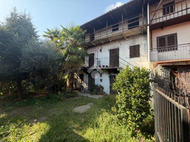 Rustico in vendita a Cascine di Romano, Romano Canavese