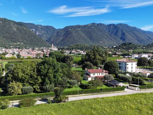 Rustico in vendita a San Giacomo, Romano D'ezzelino
