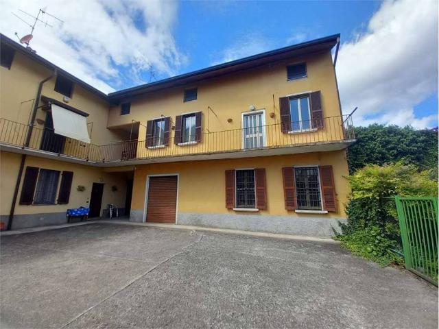 Villa Indipendente in vendita a Ronco Briantino, Lombardia