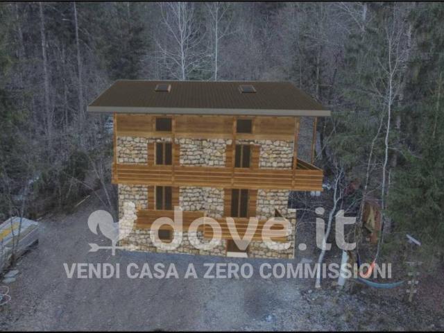 Rustico in vendita a Comunità Montana della Valle Brembana, Roncobello