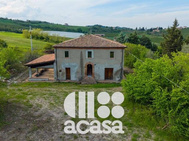 Rustico in vendita a Santa Paola, Roncofreddo