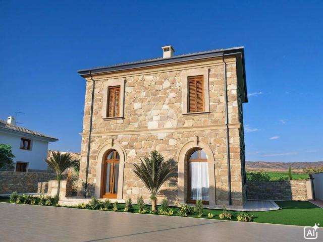 Rustico in vendita a Roseto Degli Abruzzi, Abruzzo