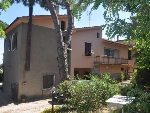 Rustico in vendita a Rosignano Marittimo, Toscana