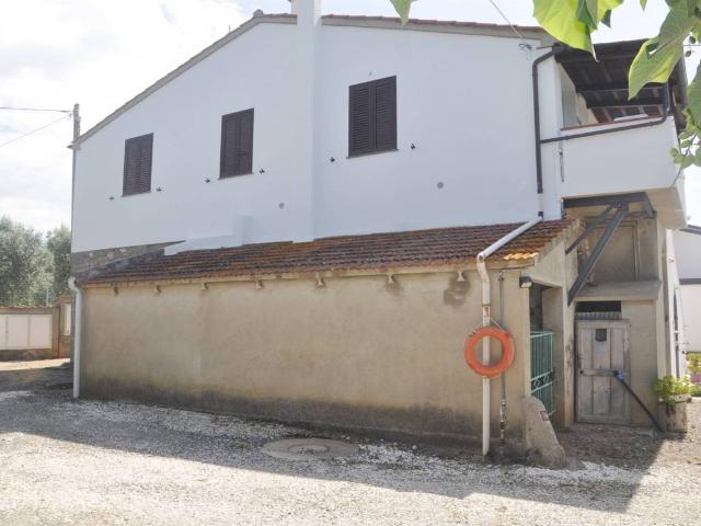 Rustico in vendita a Rosignano Marittimo, Toscana