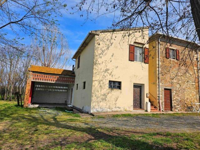 Rustico in vendita a Rosignano Marittimo, Toscana