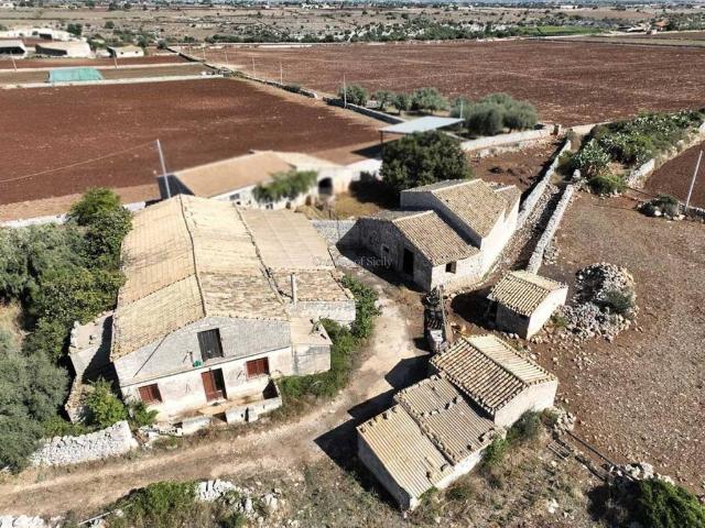 Rustico in vendita a Marina Di Modica, Sicilia