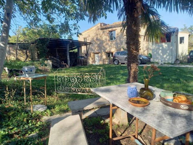 Rustico in vendita a Marche, Ascoli Piceno