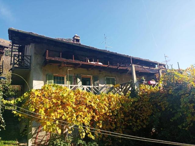 Rustico in vendita a Mouly, Roure