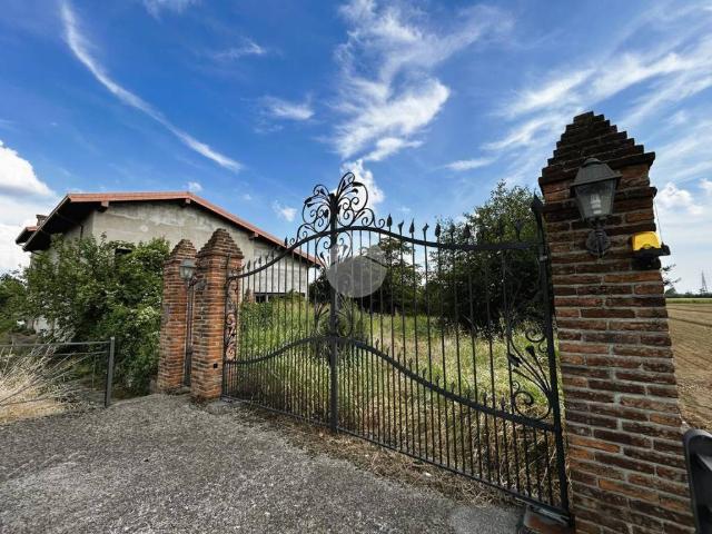 Rustico in vendita a Sant'Anna, Rovato