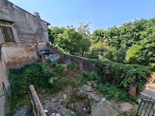 Rustico in vendita a Villaggio Famiglia, Rovato