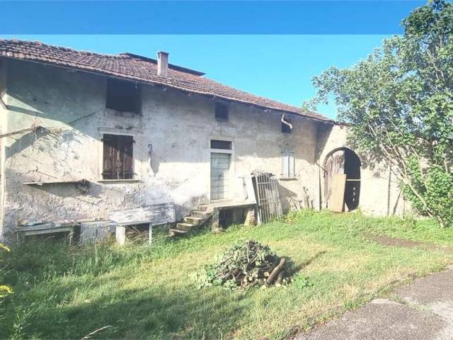 Rustico in vendita a Comunità della Vallagarina, Borgo Sacco
