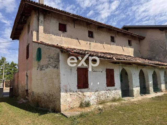 Rustico in vendita a Ruda, Friuli-Venezia Giulia